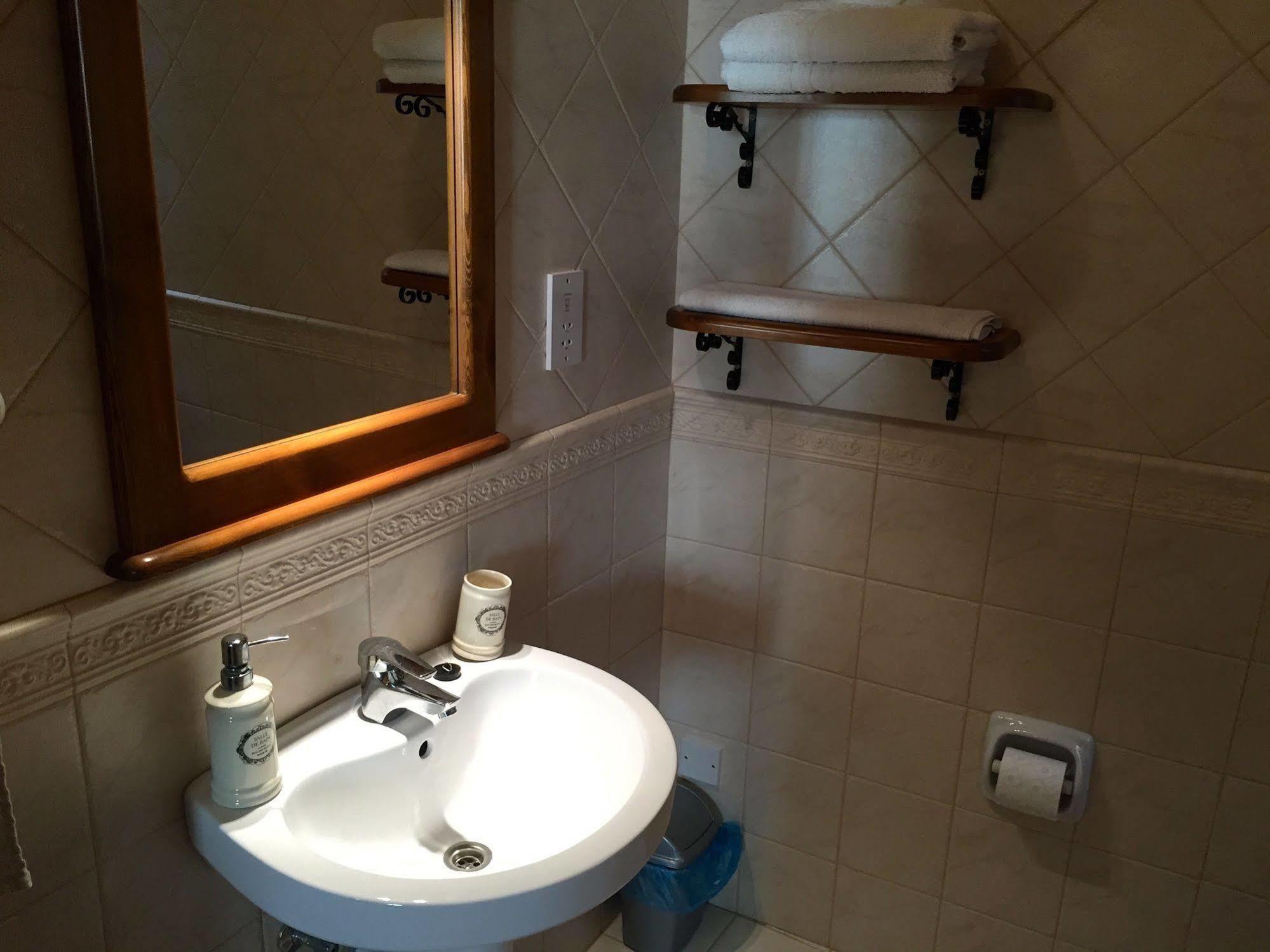 Ellie Boo Bed & Breakfast Victoria Zewnętrze zdjęcie
